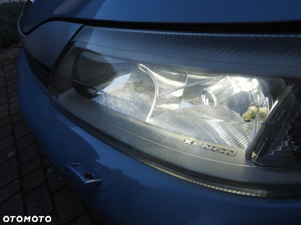Renault Laguna - 25