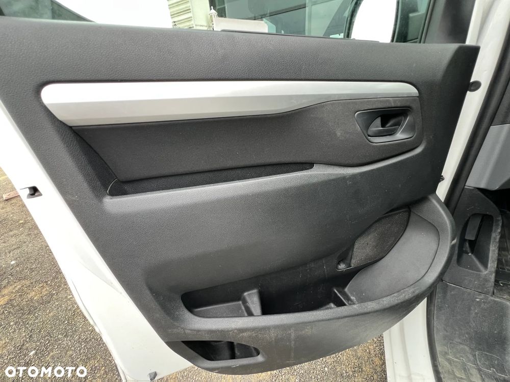 Toyota ProAce D-4D Long 3,0t Active (bryg.) - 10