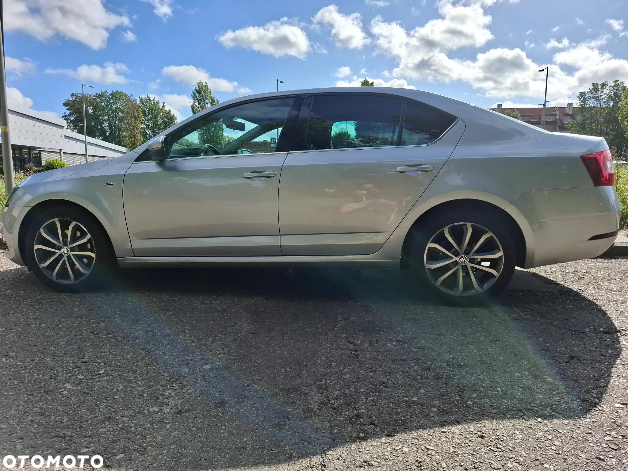 Skoda Octavia 1.4 TSI Drive - 8