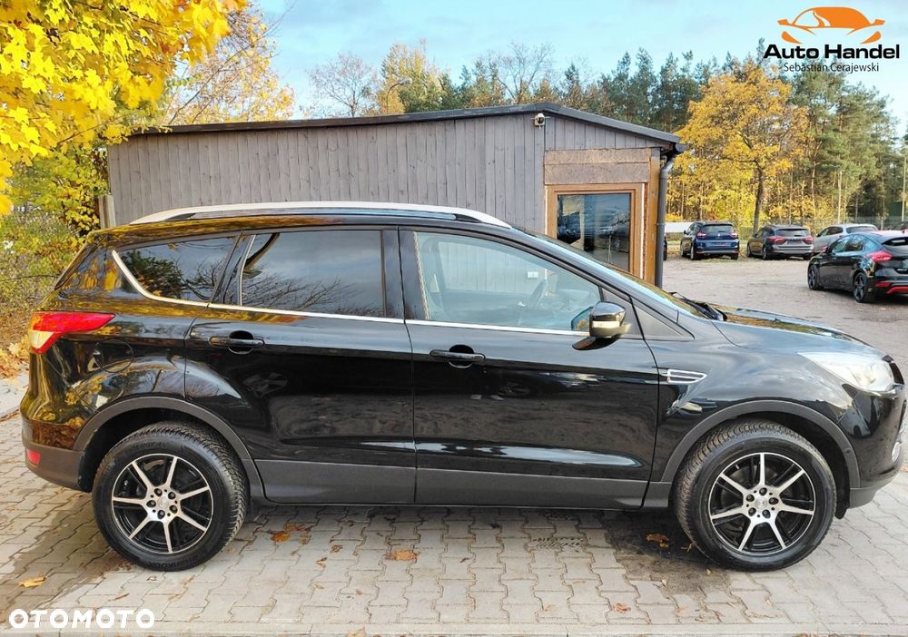 Ford Kuga 1.5 EcoBoost 2x4 Titanium - 13