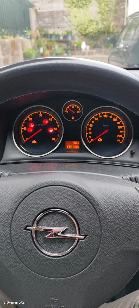 Opel Astra 1.3 CDTI Cosmo - 6