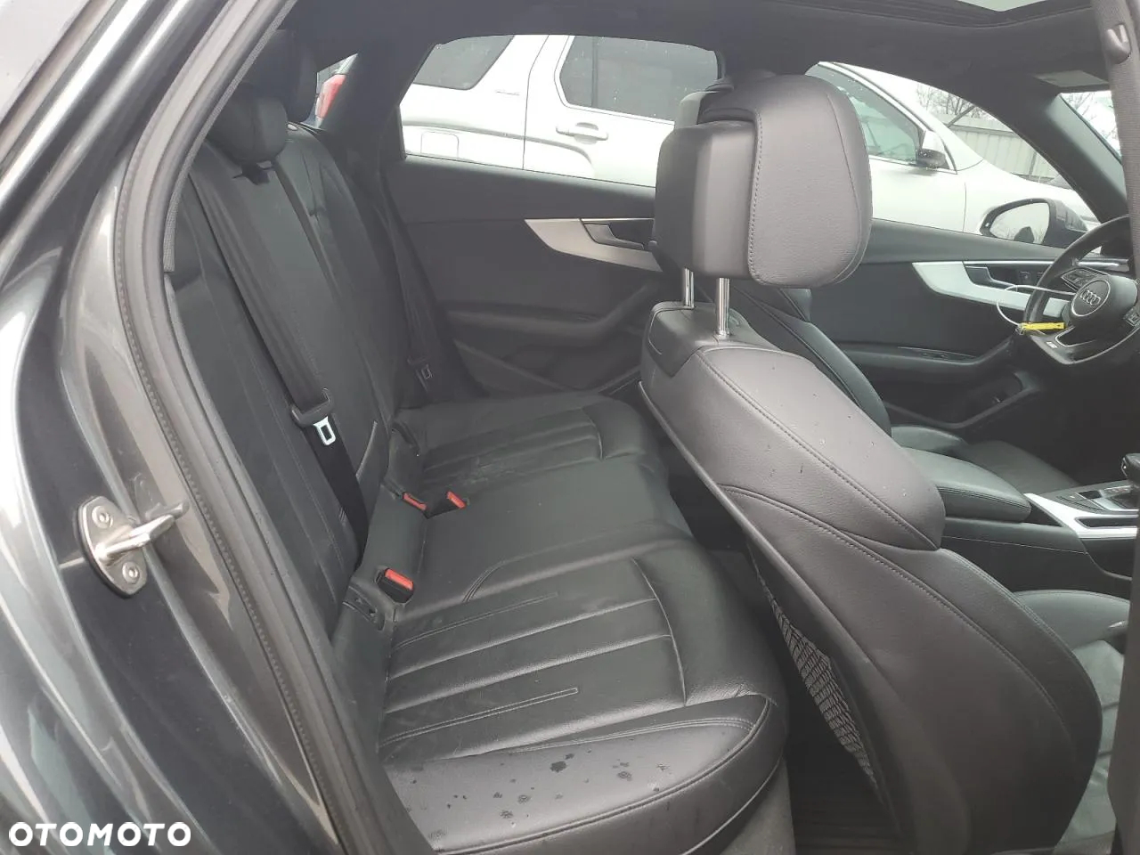 Audi A4 2.0 TFSI Quattro S tronic - 9
