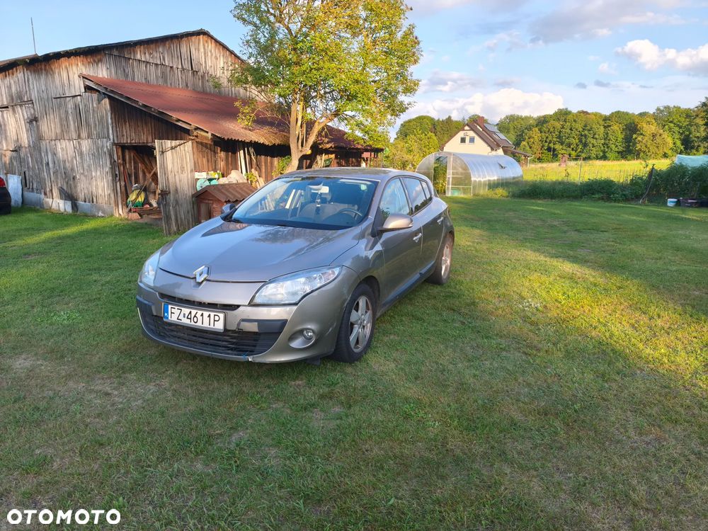 Renault Megane 1.6 16V Color Edition - 4