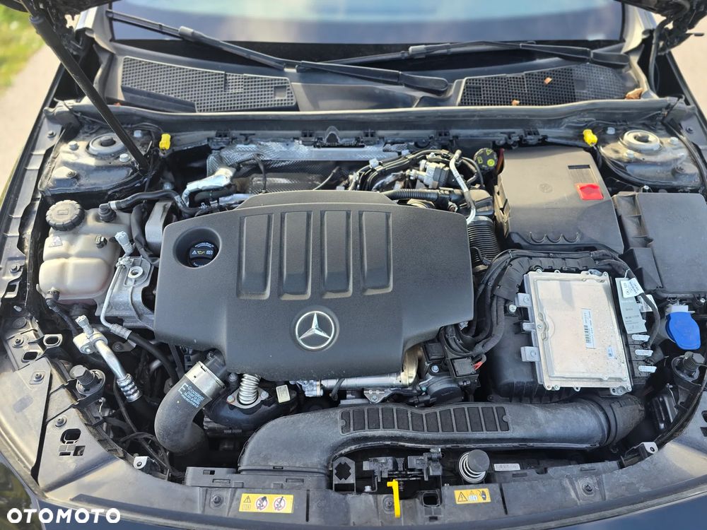 Mercedes-Benz CLA - 18