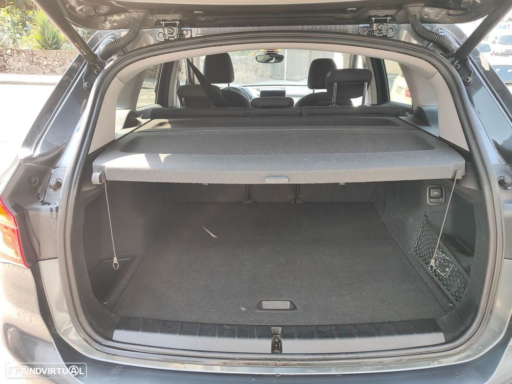 BMW X1 16 d sDrive Corporate Edition Auto - 8
