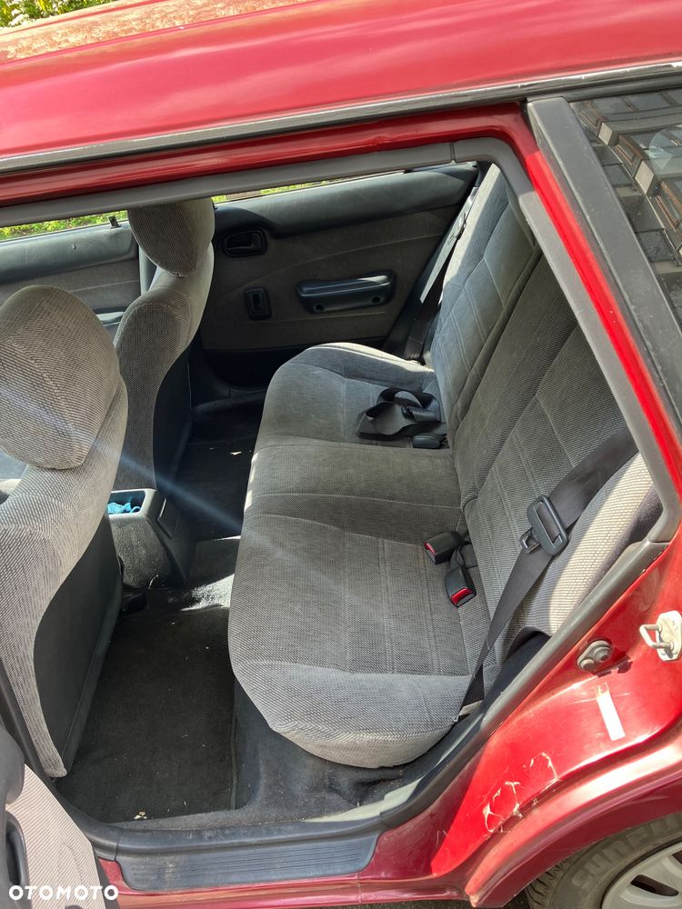 Toyota Corolla - 13