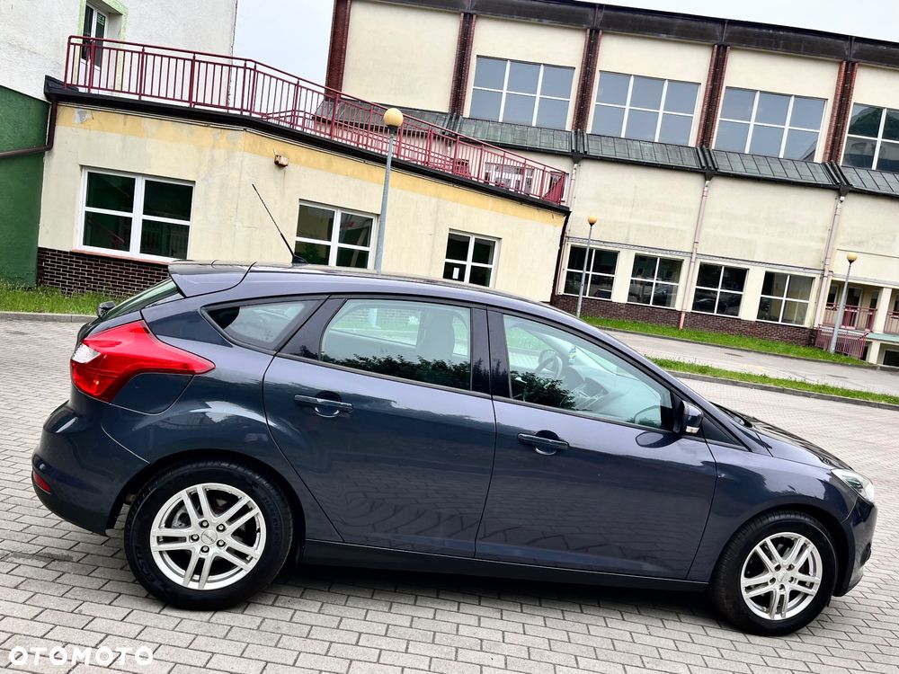 Ford Focus 1.6 TI-VCT Champions Edition - 4