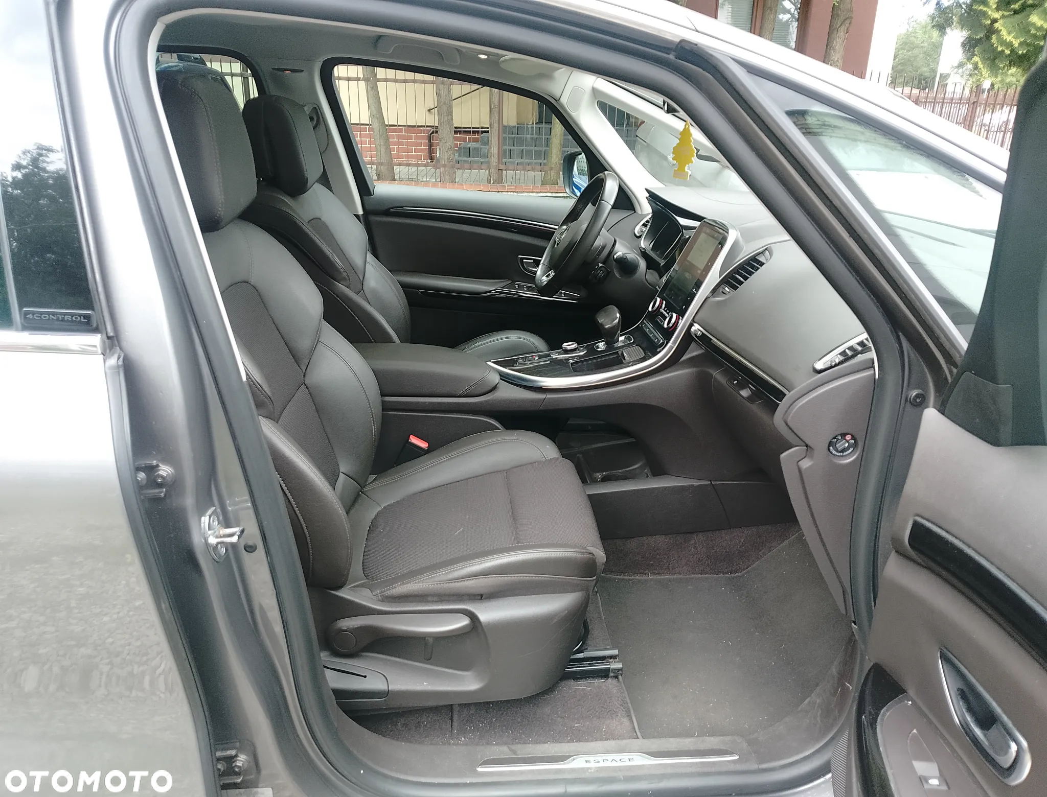 Renault Espace 1.6 dCi Energy SL Techno EDC 7 os - 14