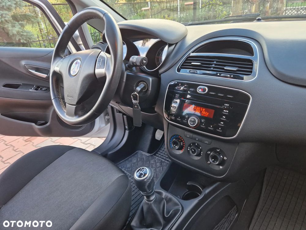 Fiat Punto ver-1-2-easy-eu6 - 26