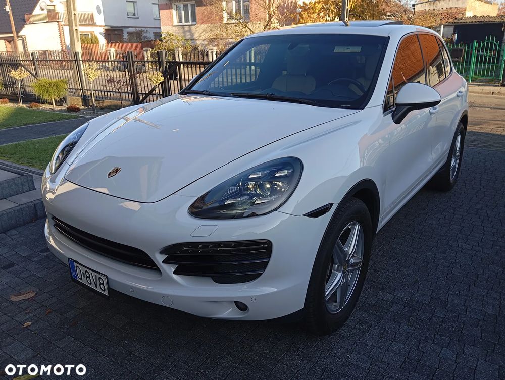 Porsche Cayenne Platinum Edition - 2