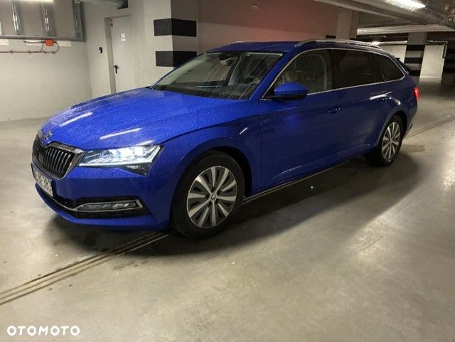 Skoda Superb 2.0 TDI SCR Ambition DSG - 11
