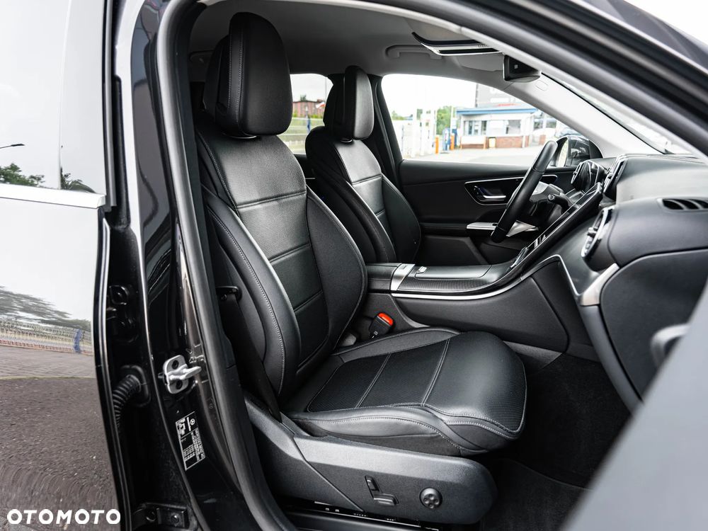 Mercedes-Benz GLC 220 d 4Matic 9G-TRONIC Avantgarde Advanced - 25