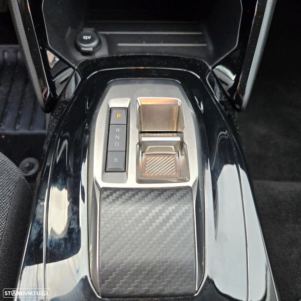 Peugeot e-208 Active Pack - 17