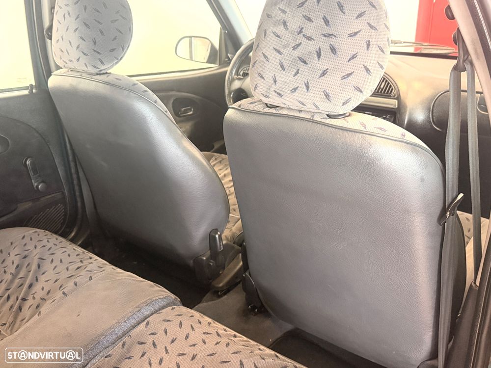 Citroën Saxo 1.1i Exclusive - 9