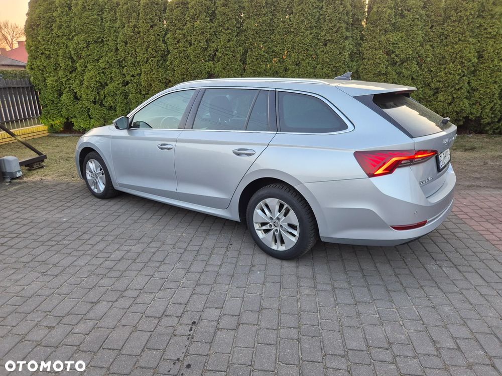 Skoda Octavia 2.0 TDI DSG Ambition - 14