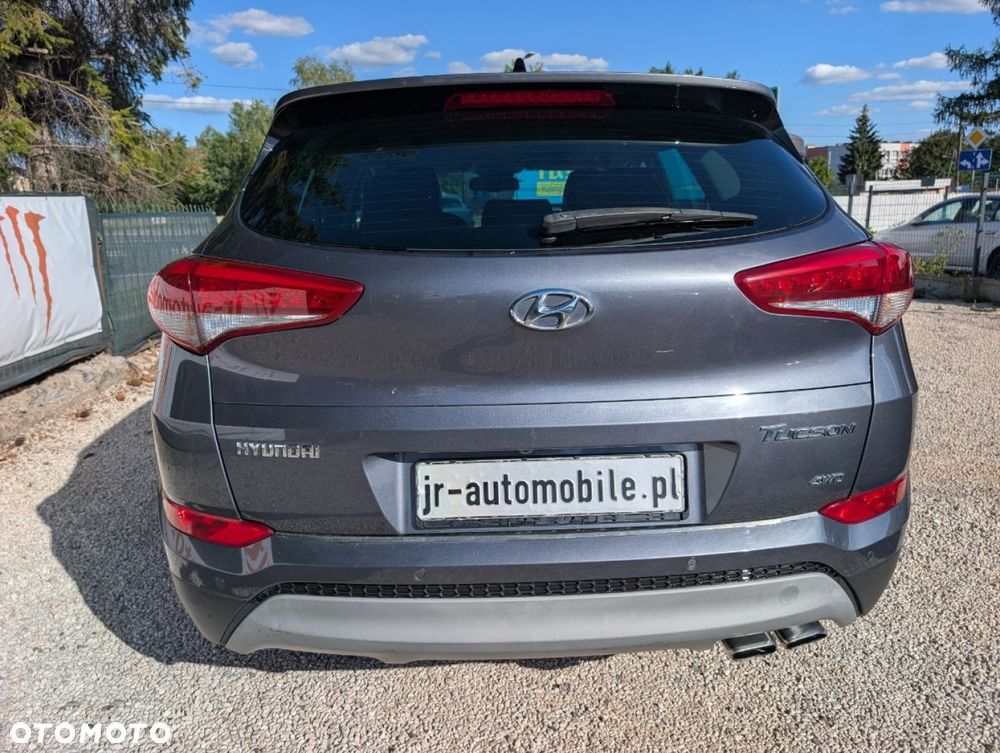 Hyundai Tucson - 1