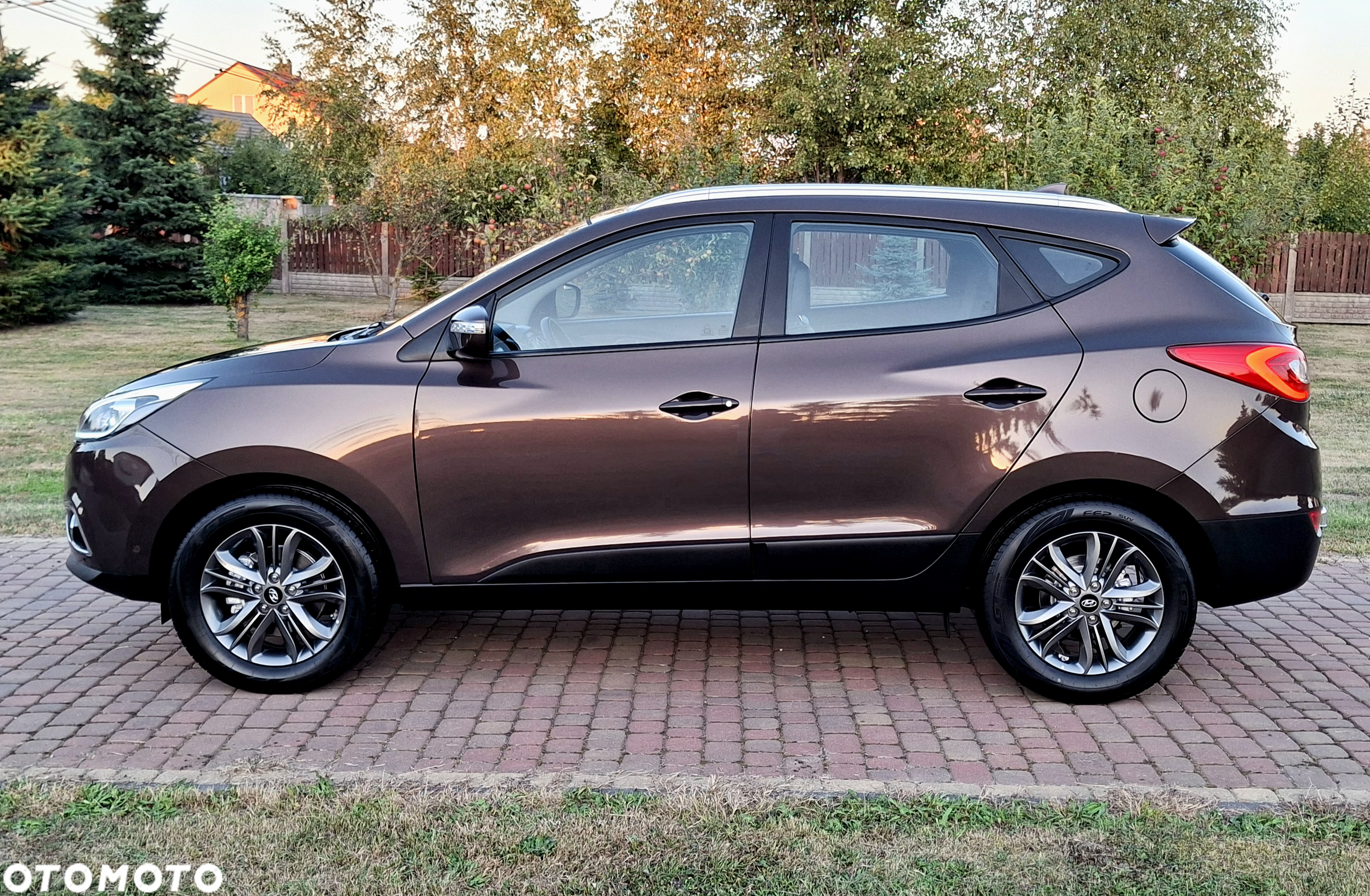 Hyundai ix35 2.0 CRDi 4WD Automatik Premium - 13