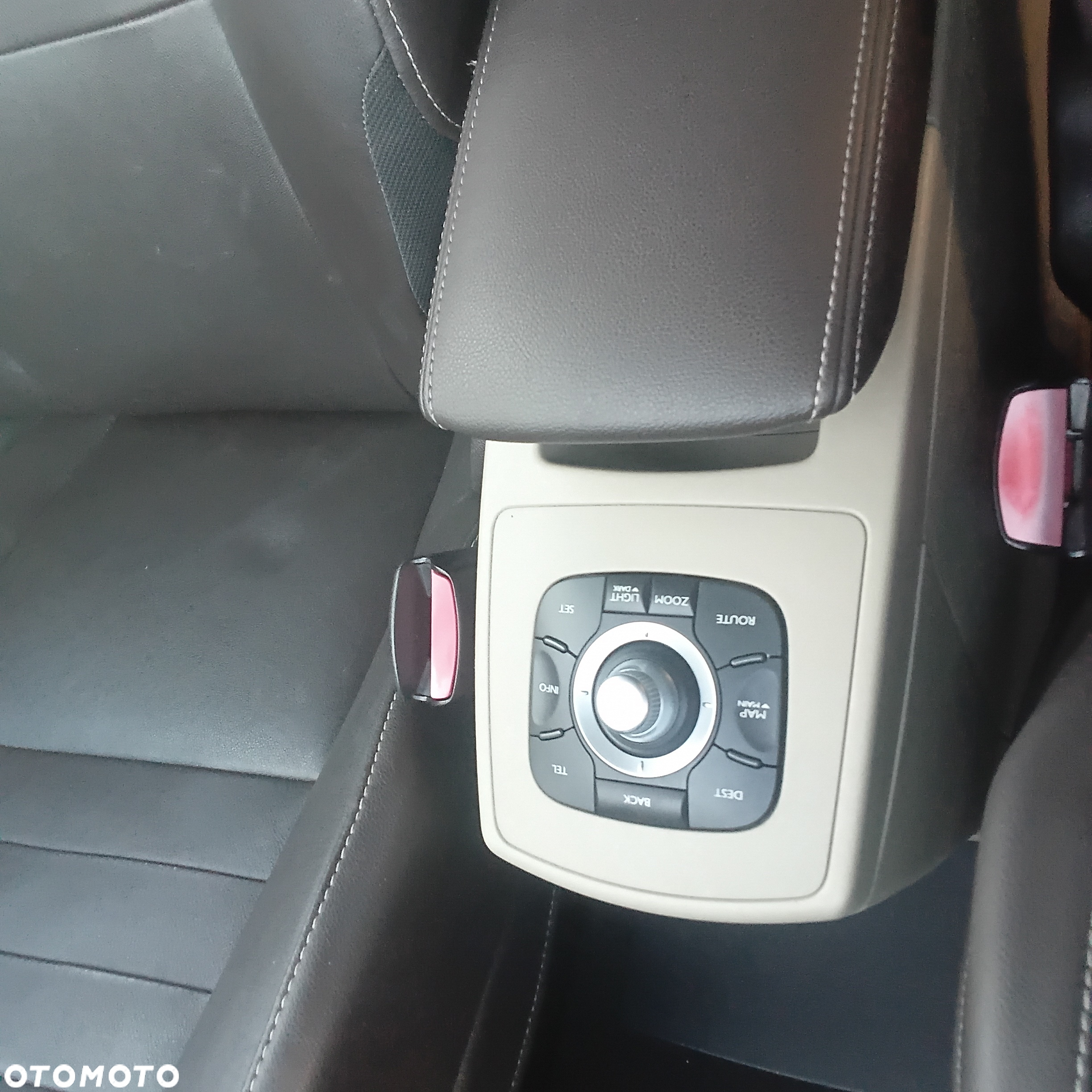 Renault Scenic - 18