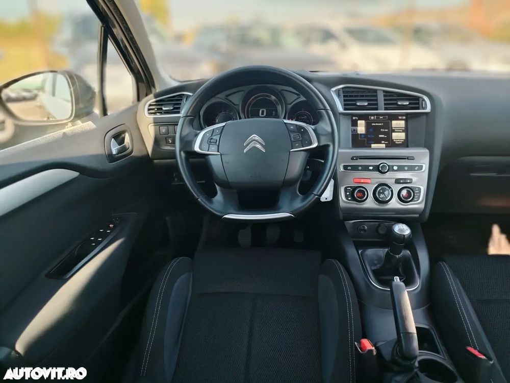 Citroën C4 PureTech 110 Selection - 9