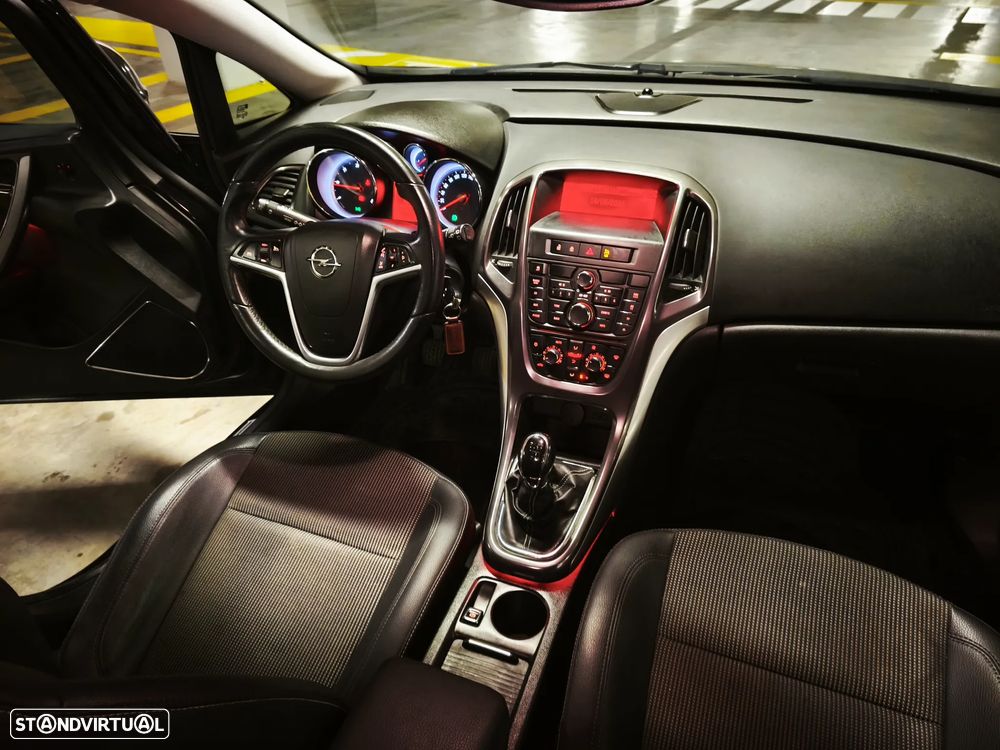 Opel Astra Sports Tourer 1.7 CDTi Cosmo - 15