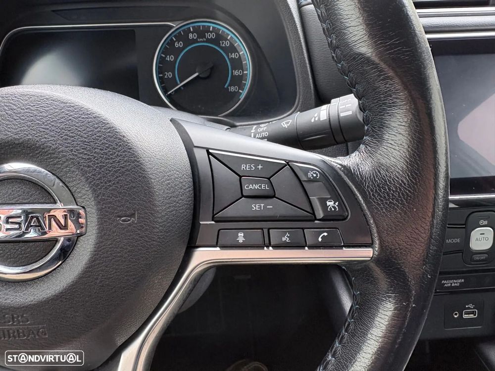 Nissan Leaf 40 kWh Acenta - 39