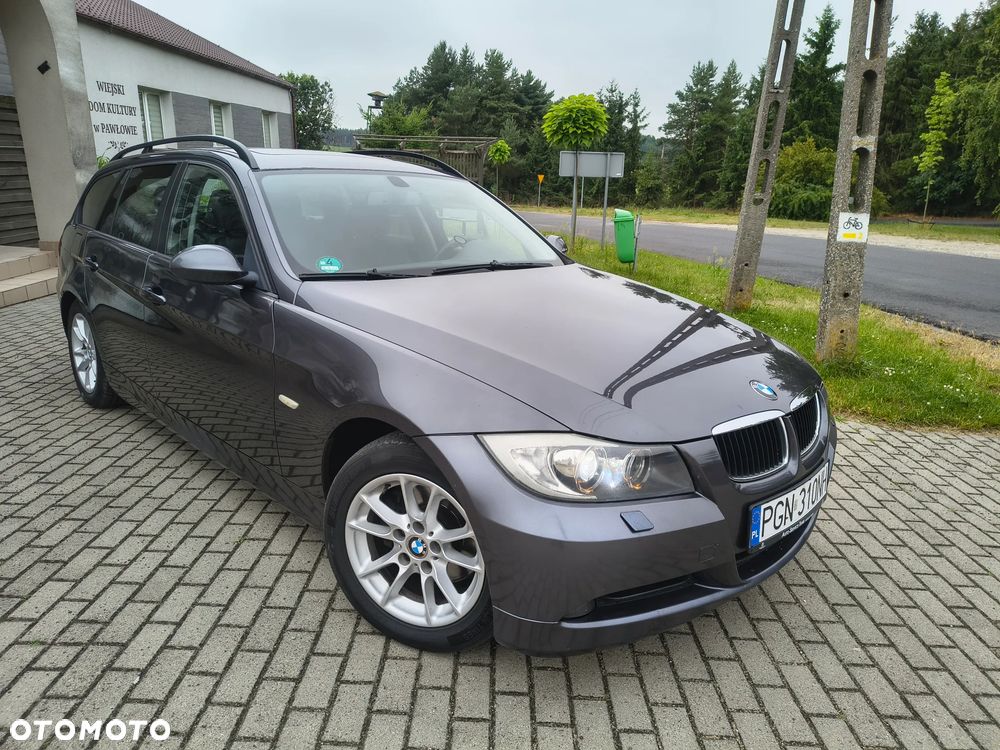 BMW Seria 3 320d DPF - 3