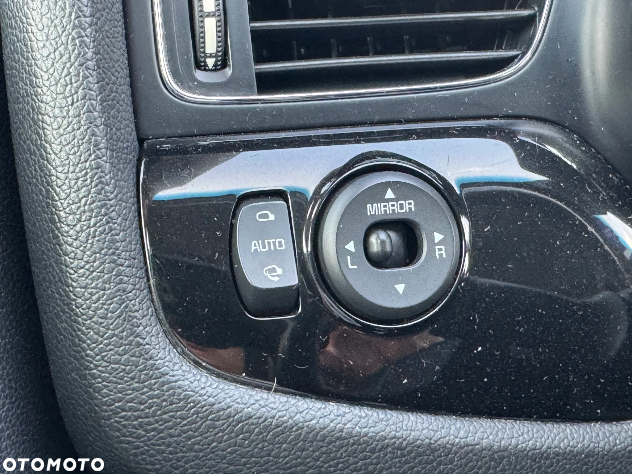 Kia Ceed 1.6 CRDi 128 SW Platinum Edition - 27