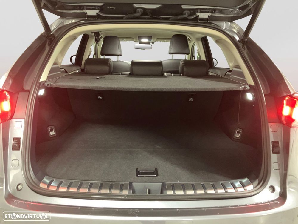 Lexus NX 300h Executive+ - 17