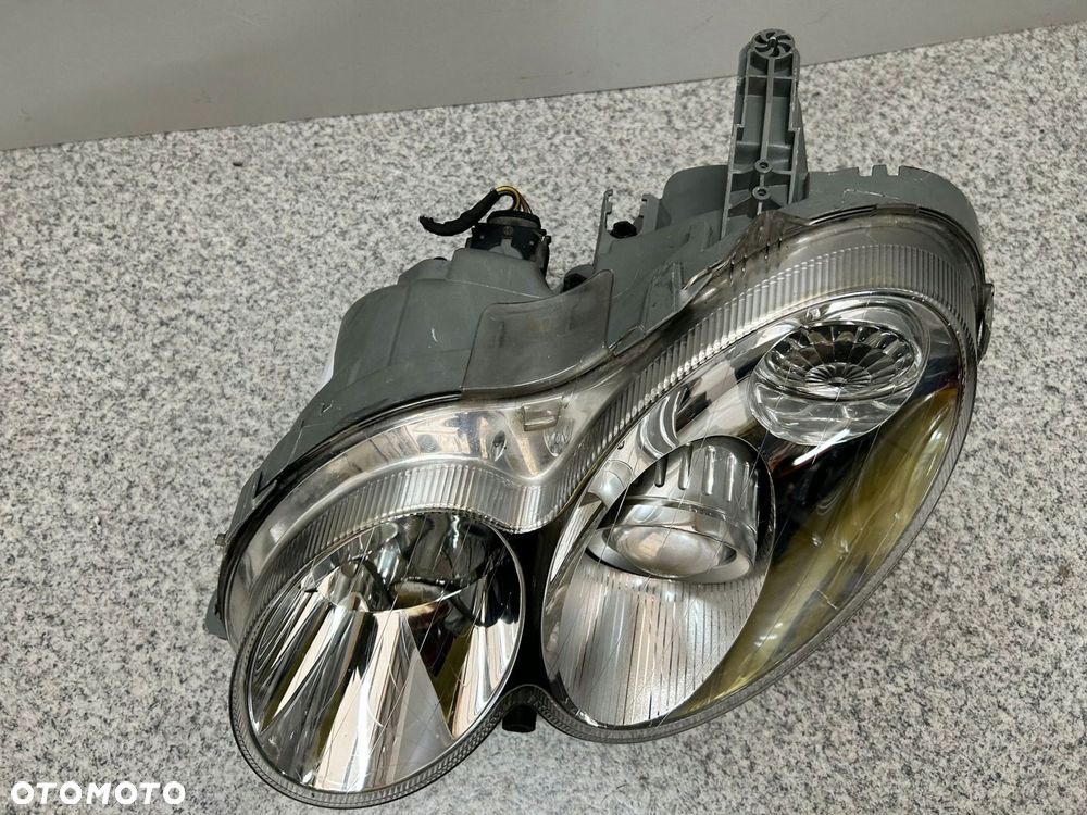 MERCEDES CLK W209 209 LAMPA LEWA BI XENON IDEALNA - 4