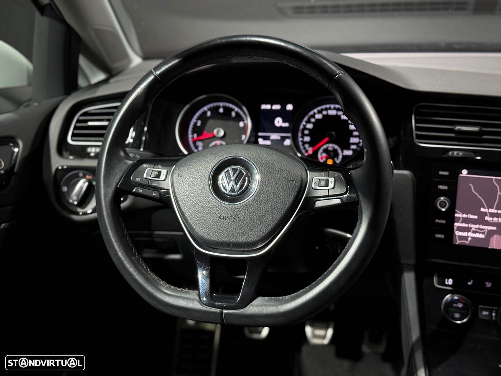 VW Golf 1.4 TSI Sound - 32
