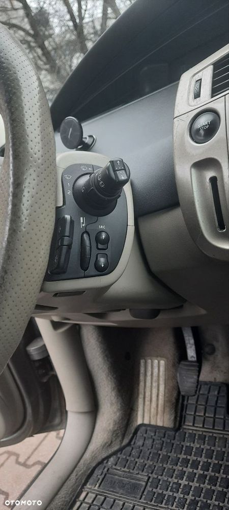 Renault Scenic 1.5 dCi Privilege - 10