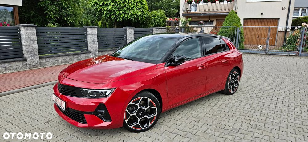 Opel Astra 1.6 T Plug-in Hybrid GS - 13