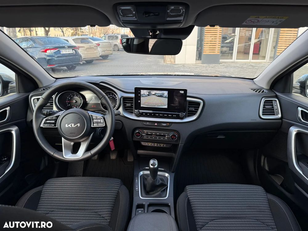 Kia XCeed 1.0 T-GDI 6MT City - 3