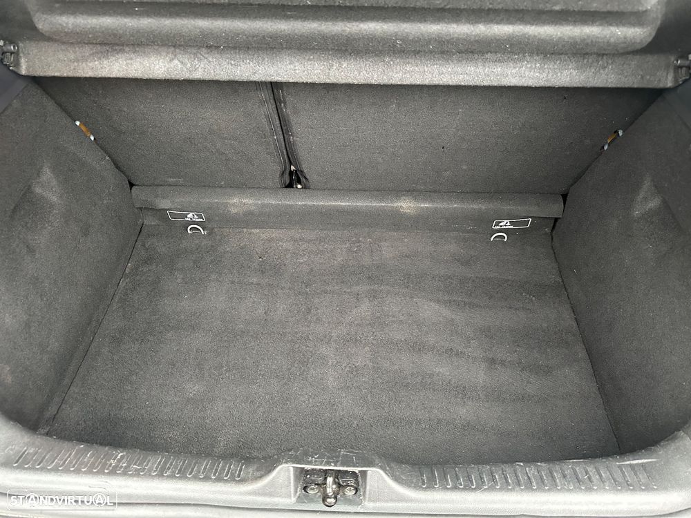 Renault Clio 1.5 dCi Limited EDition - 18