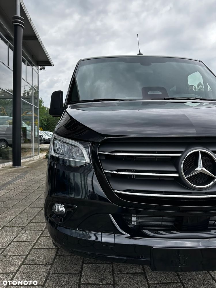 Mercedes-Benz Sprinter - 33