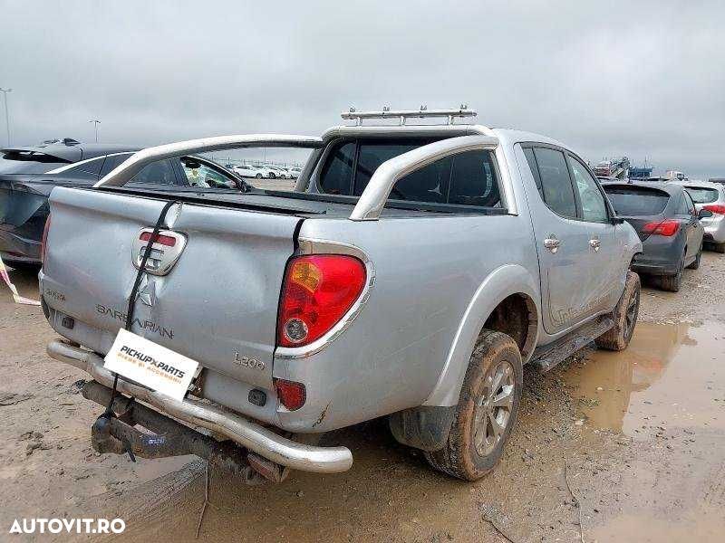 Dezmembrez Mitsubishi L200 2.5 Diesel 2011 - 3