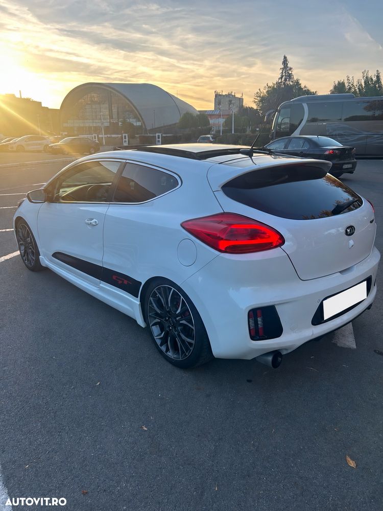 Kia Pro Ceed - 3