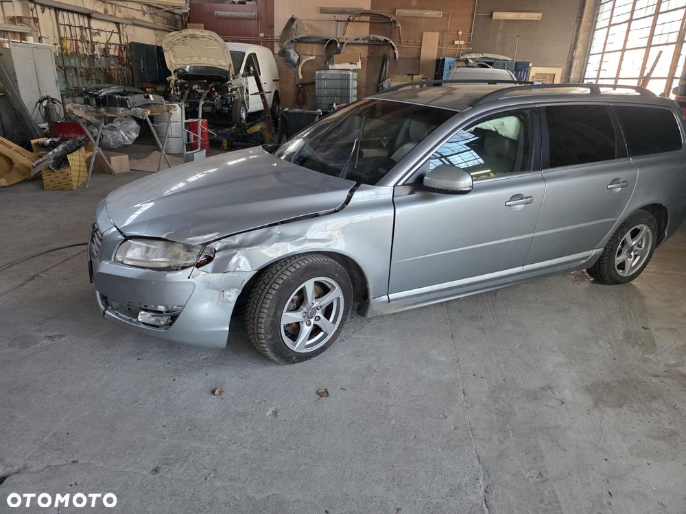 Volvo V70 - 12