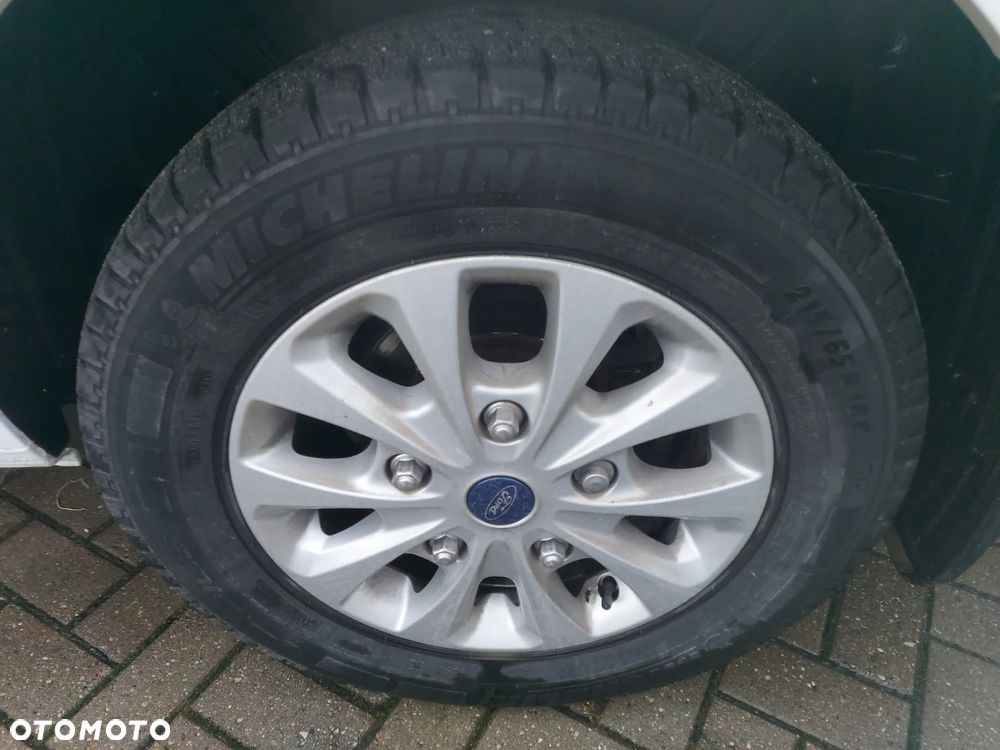 Ford Transit Custom - 15