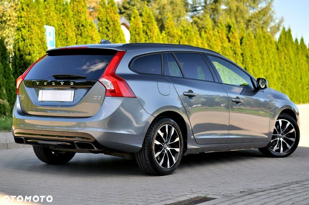 Volvo V60 D3 Drive-E Summum - 4