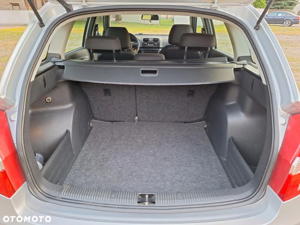 Skoda Fabia 1.2 12V Comfort - 24