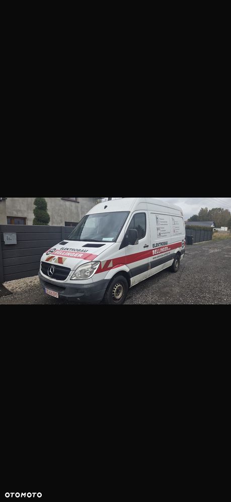 Mercedes-Benz Sprinter - 20