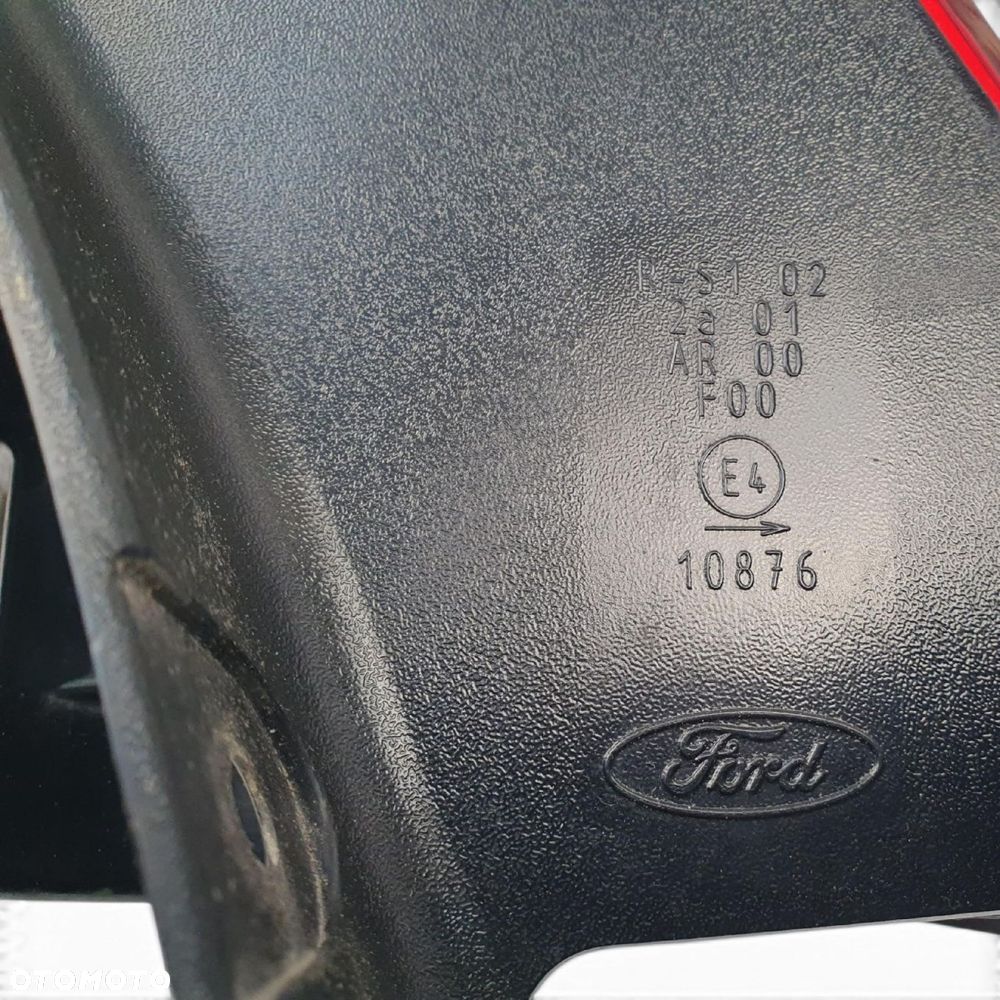 LAMPA PRAWA Ford Fiesta Mk6 VI lift 5D prawy tył tylna pasażera Europa - 5