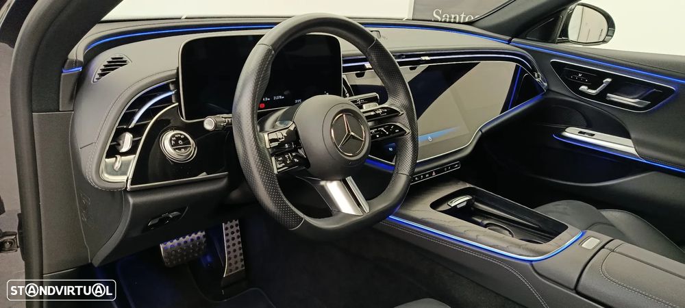 Mercedes-Benz E 300 Standard - 21