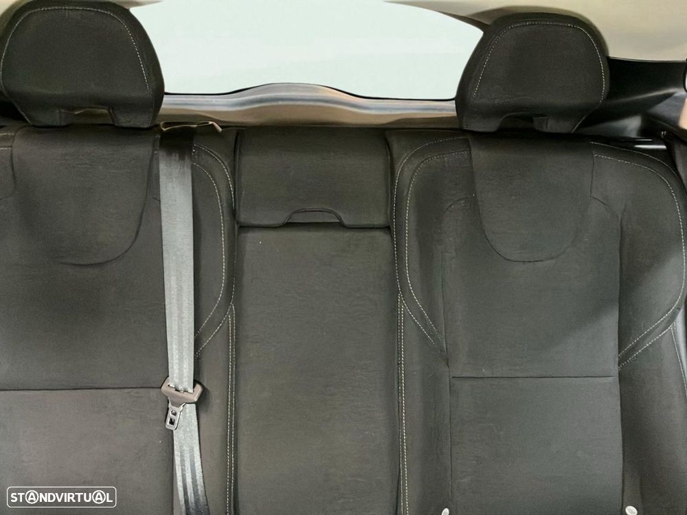 Volvo V40 2.0 D2 Kinetic - 18