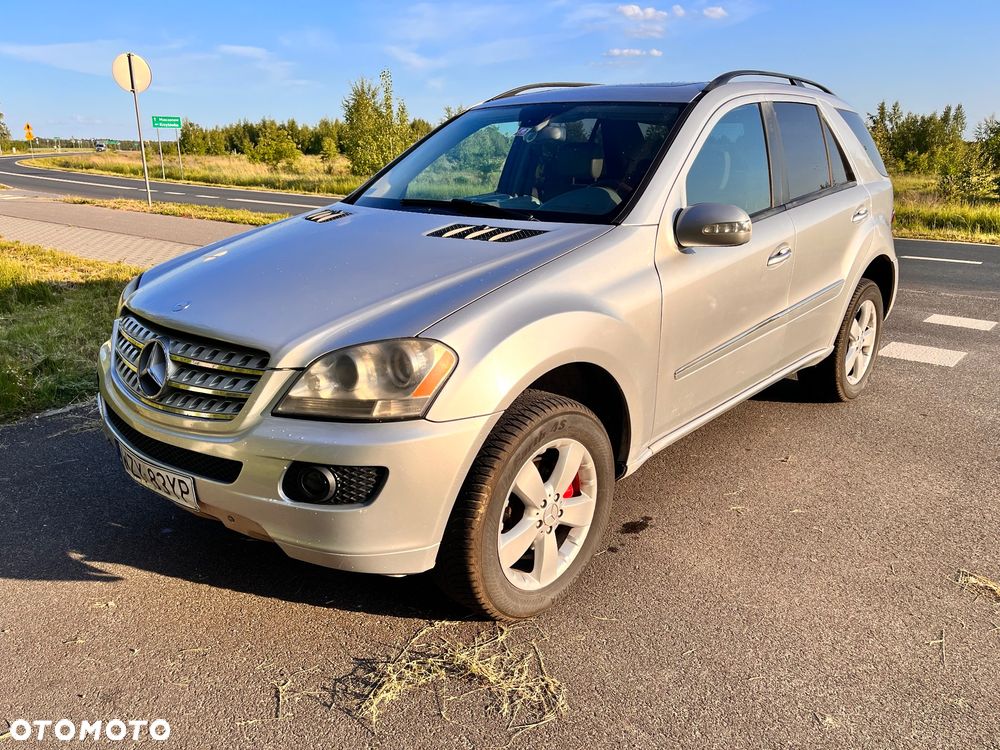 Mercedes-Benz ML 500 4-Matic - 7