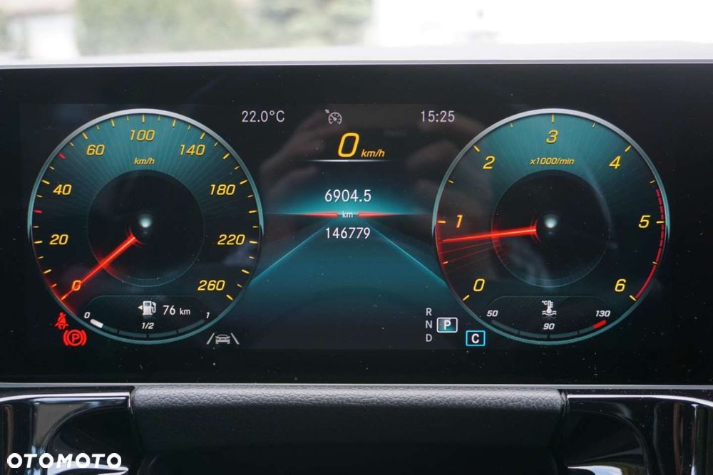 Mercedes-Benz GLA 220 d 4-Matic Progressive 8G-DCT - 9