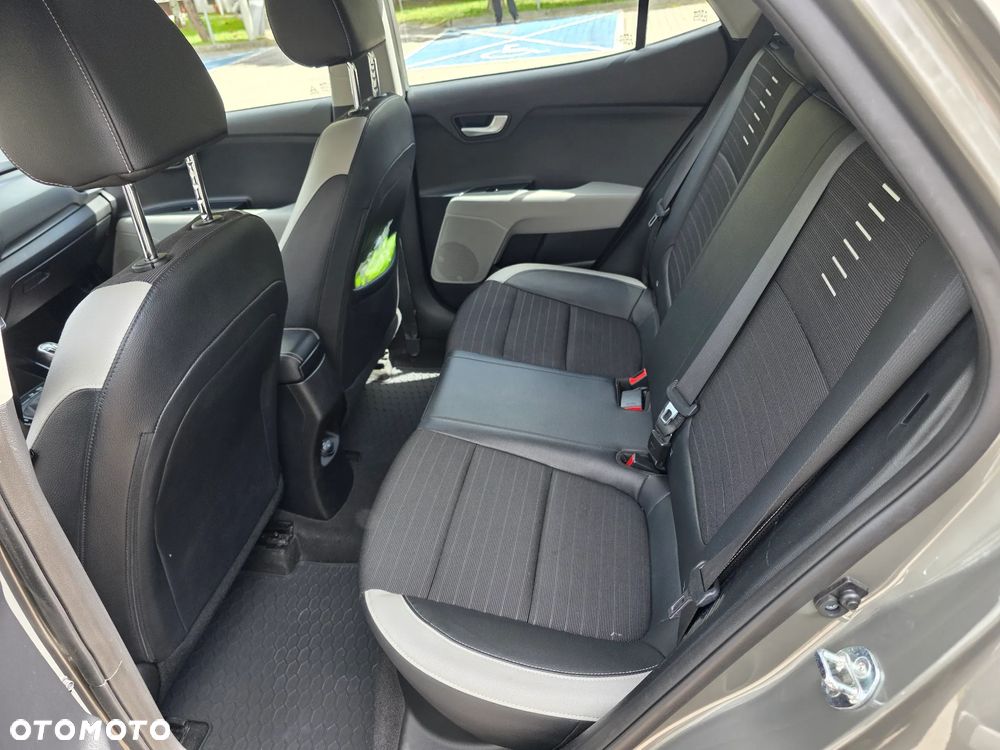 Kia Stonic 1.0 T-GDI XL - 12