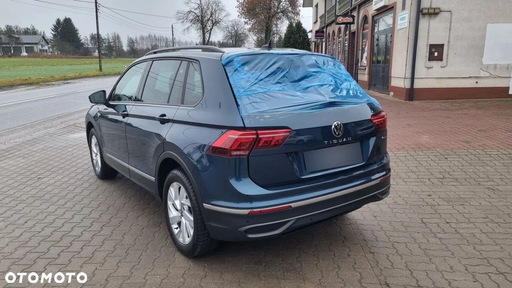 Volkswagen Tiguan 2.0 TSI 4Mot Life DSG - 9