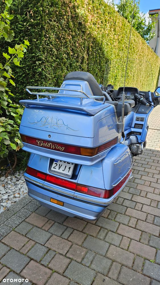 Honda GL - 6